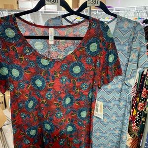 Lot of 2 LulaRoe Classic T New With Tags